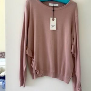 Paisie sweater. Blush. size L/XL.